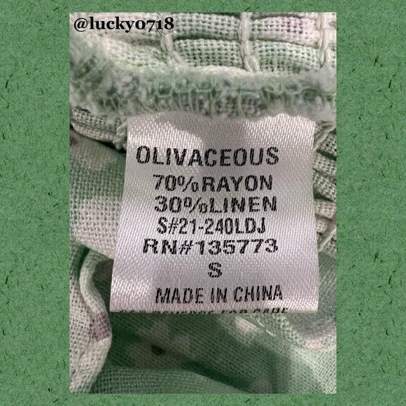 Olivaceous NWT Mint Green and White Floral Smocked Ruffle Mini Dress Sz S - Picture 7 of 7